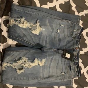 Never Worn w/ tag Fashion Nova